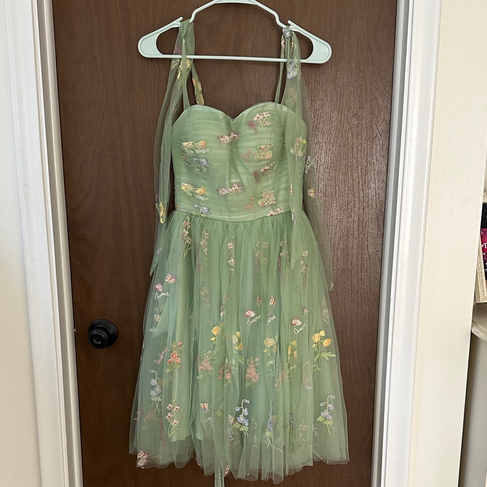 Green Floral Tulle Homecoming Dress